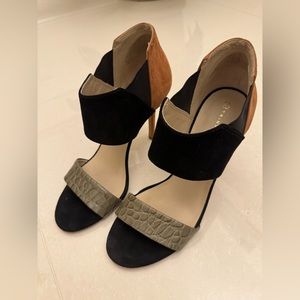 Excellent condition genuine leather Trina Turk heels. Size 9